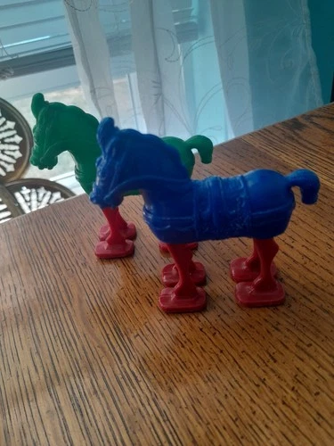 VINTAGE MARX TOY COMPANY RAMP WALKER TOY HORSES (SET OF 2) 1960'S