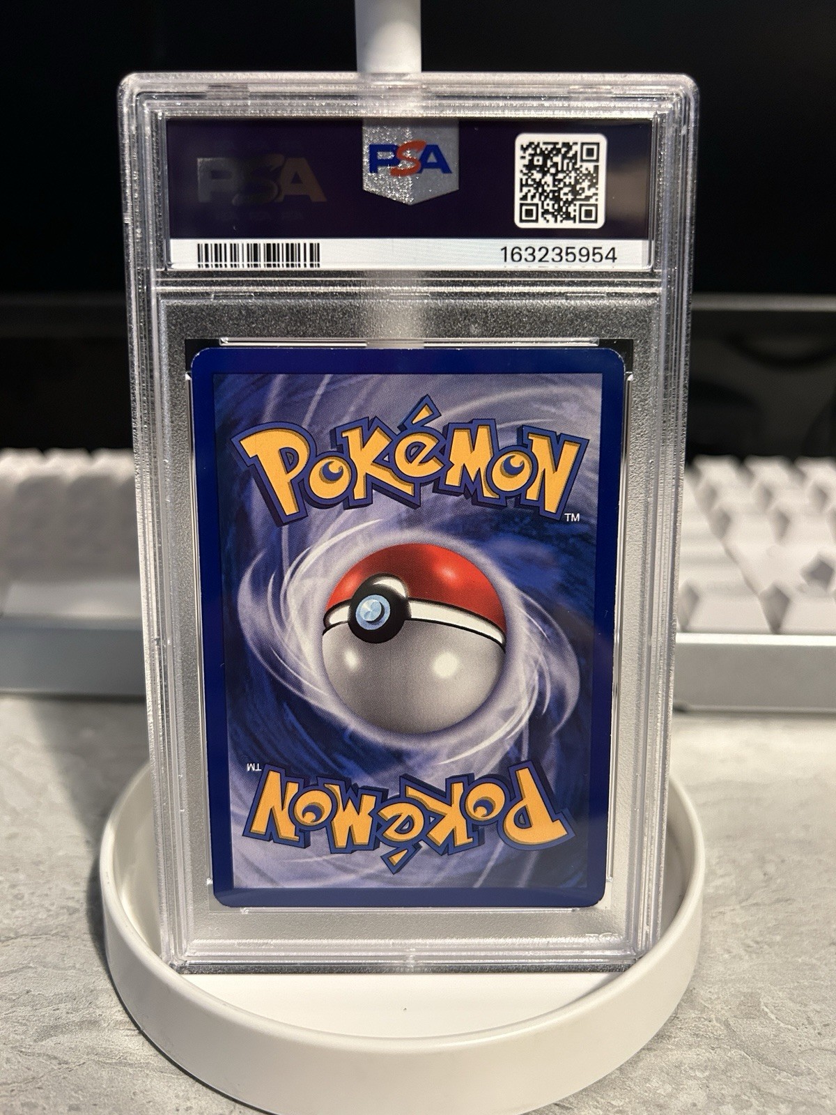 Pokemon - 1999 Pikachu Yellow Cheeks Base Set 58/102 PSA 5 view 4