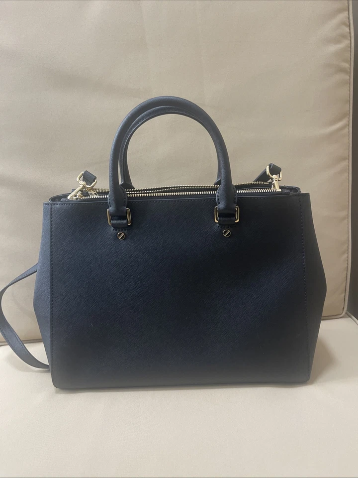 Bolso Michael Kors Grande Sutton Saffiano Cuero Bolso Negro $398 Foto 4 de 4