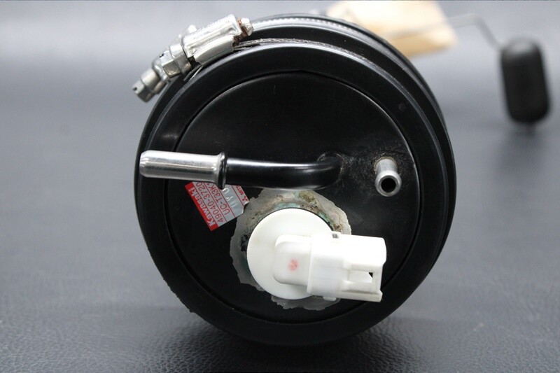 Kawasaki ULTRA300X'12 OEM section (Fuel-Pump) parts Used Kawasaki ULTRA300X'12 OEM section (Fuel-Pump) parts Used