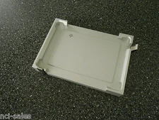 QIAGEN BIOROBOT 8000 WELL PLATE HOLDER