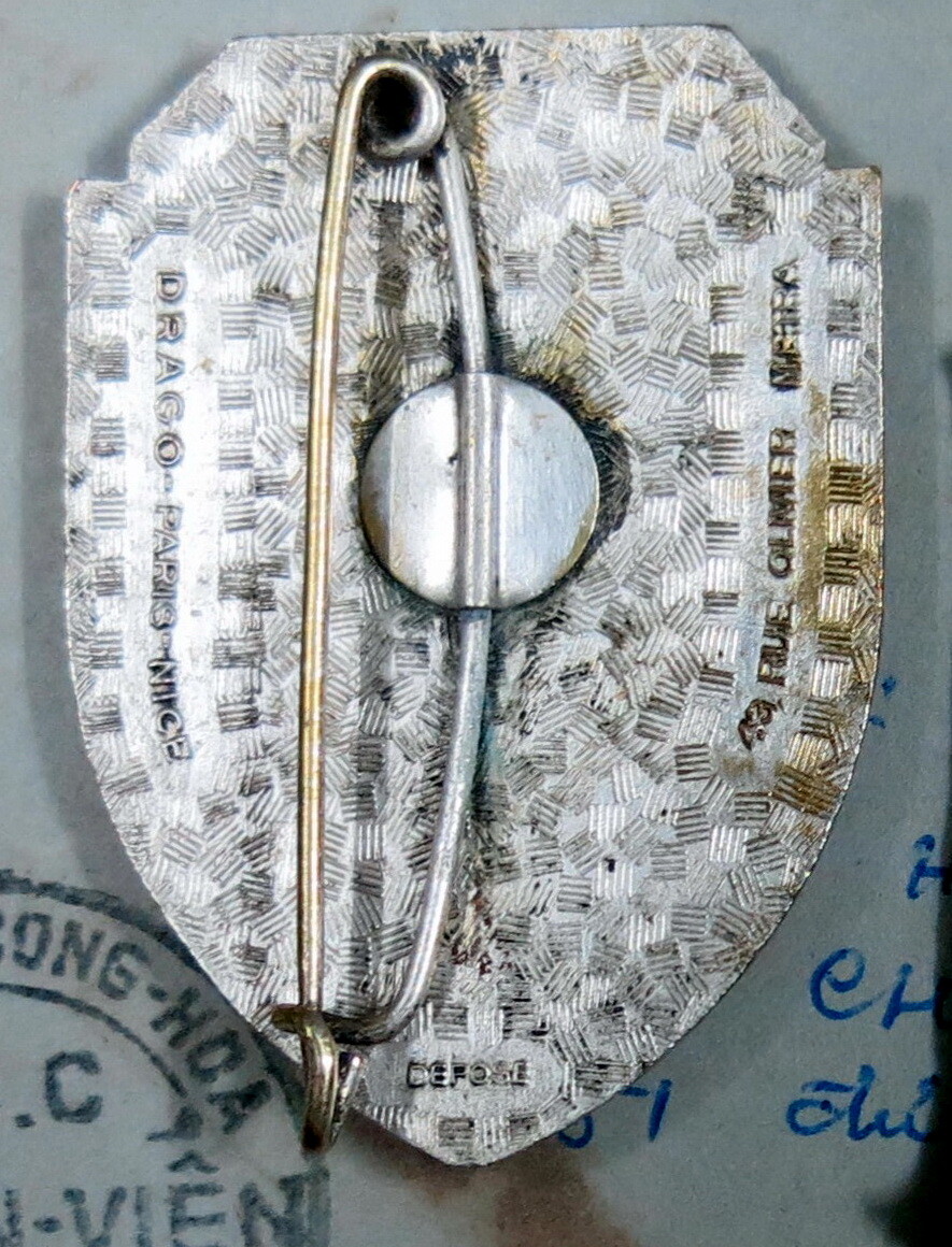 Picture 4 of 12