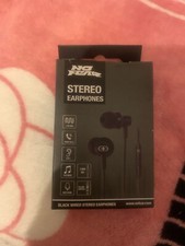 No Fear Wired Stereo Ear phones black new in box