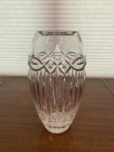 STUNNING VTG LARGE WATERFORD Crystal DOLMEN Celtic Knot Vase SIGNED 13"H IRELAND