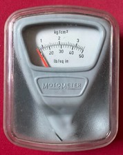 Rarität: MotoMeter Reifendruckprüfer 1960er Jahre Vintage für Oldtimerliebhaber