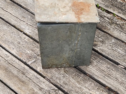 Borden's Dairy Milk Cooler Porch Box Galvanized 10 x 17 x 12 Cumerland USA Vtg - Picture 17 of 23