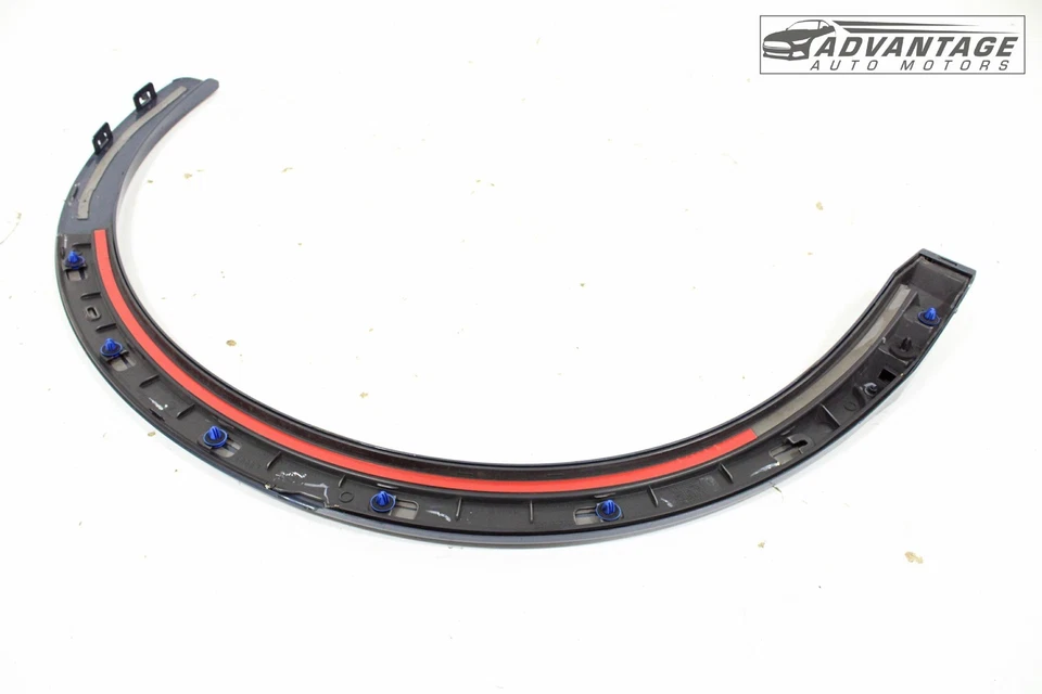 AUDI Q3 QUATTRO 2015-2018 cuarto de paso de rueda lado derecho moldura acampanada OEM Foto 4 de 4