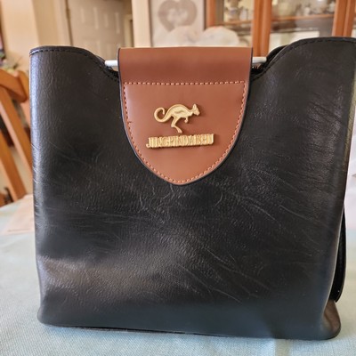 Jingpindaishu handbag Brown with shoulder strap And Handles Used