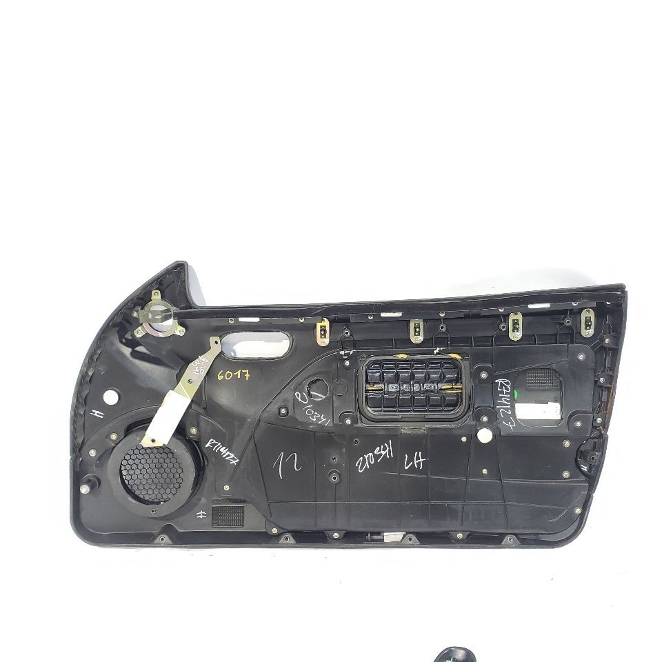 Used Part fits: 2002 Maserati SPYDER GT Grade B