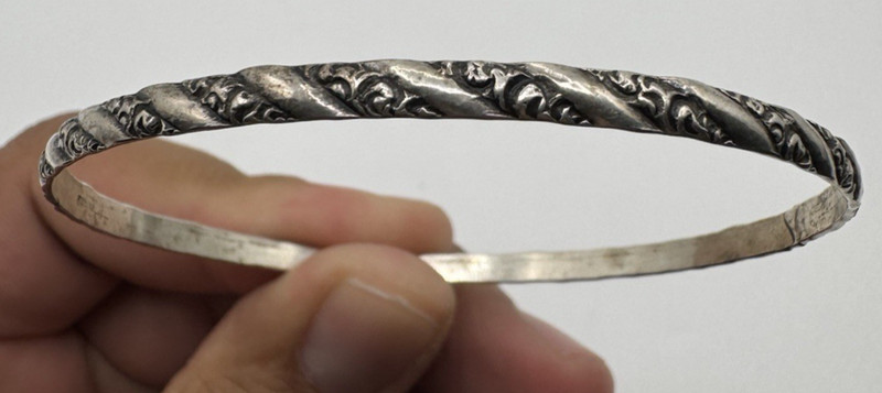 Vintage 925 Sterling Silver Women's Floral Scroll Twist Slip-On Bangle Bracelet