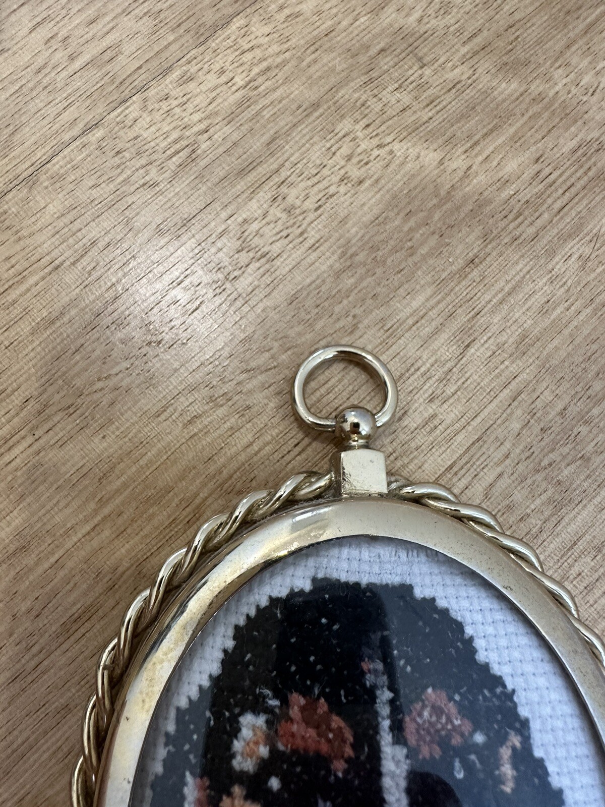 Picture 4 of 5