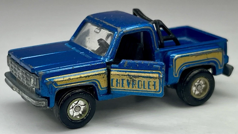 Vintage 1978 Tomy Tomica Blue Diecast Chevrolet Pickup Truck No. F44 Japan Made - Image 2 of 4