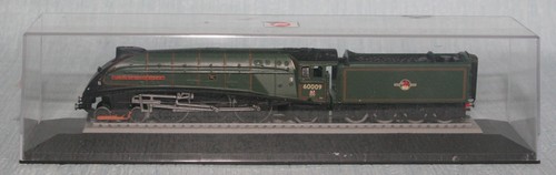 CORGI RAIL LEGENDS 1:120 SCALE ST97507 BR 4-6-2 A4 UNION OF SOUTH AFRICA BOXED - Picture 8 of 19