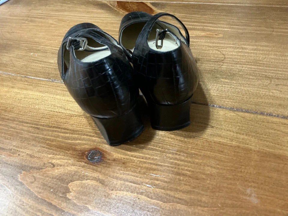 Tacones Mary Jane vintage Talbots de cuero negro en relieve para mujer talla 8 Foto 4 de 4