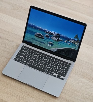 Apple MacBook Pro 13,3 Zoll (256GB SSD, M1, 8GB) Laptop - Space Grau - MYD82D/A