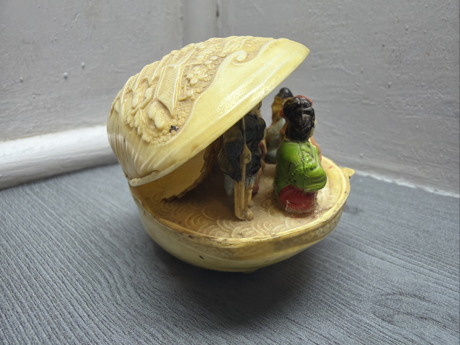 Vintage Japanese 7 Gods of Good Fortune Luck Celluloid Clamshell Diorama Japan