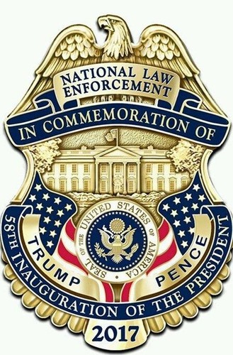DONALD TRUMP 2017 Inauguration Protective Detail Lapel Pin mini badge RARE FIND! - Picture 2 of 4