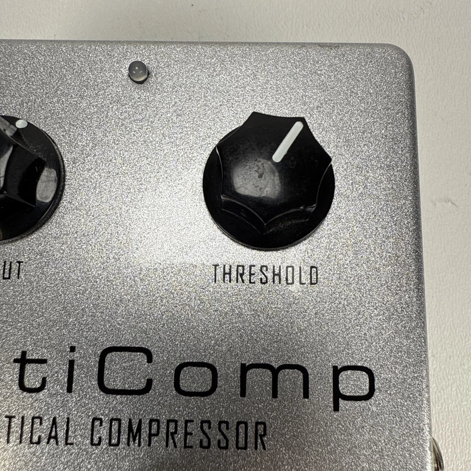 Pedal compresor óptico BBE OC-5 OptiComp | Probado y funcionando Foto 4 de 4