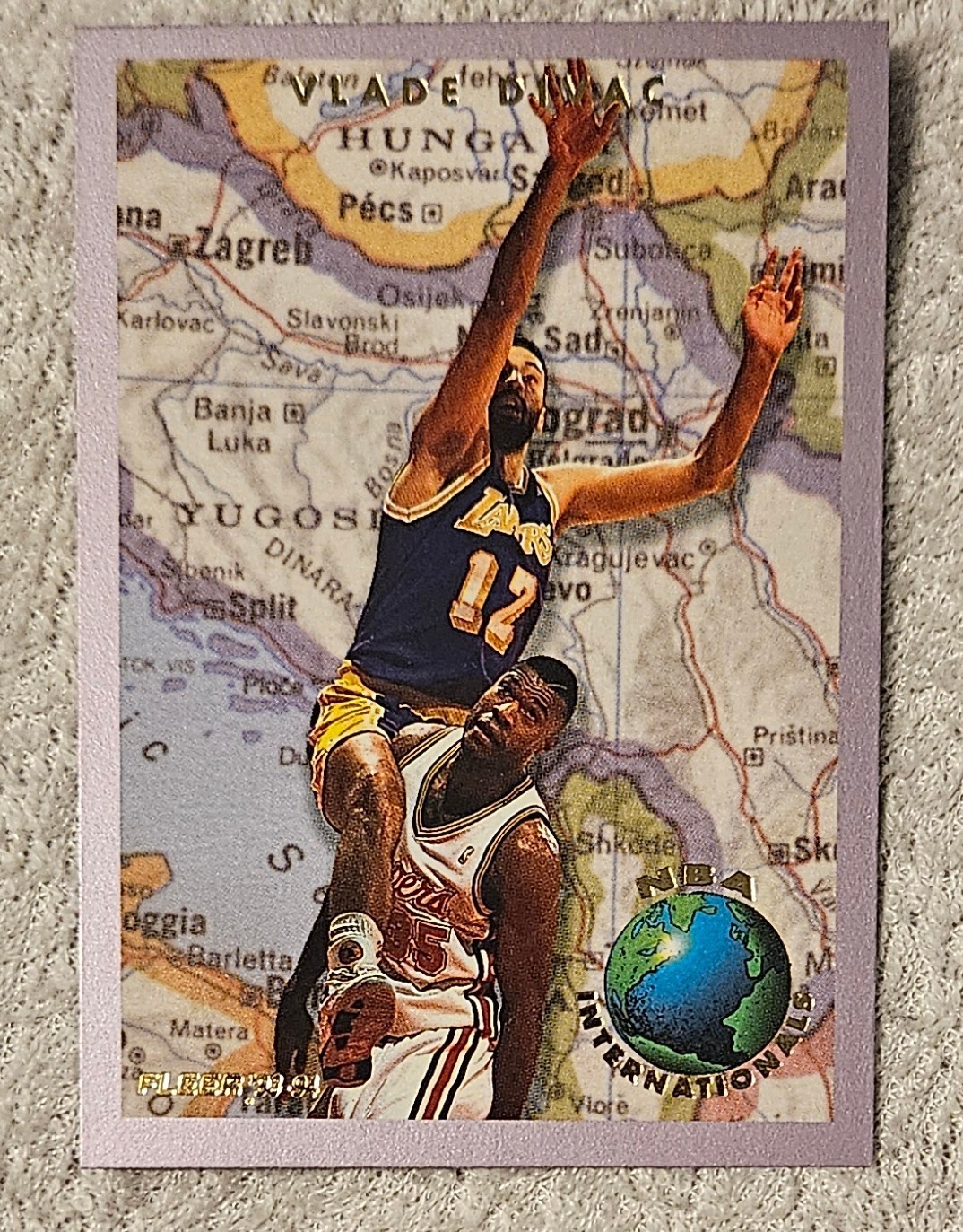 1993-94 Fleer - Nba Internationals Vlade Divac #2/12 LA Lakers