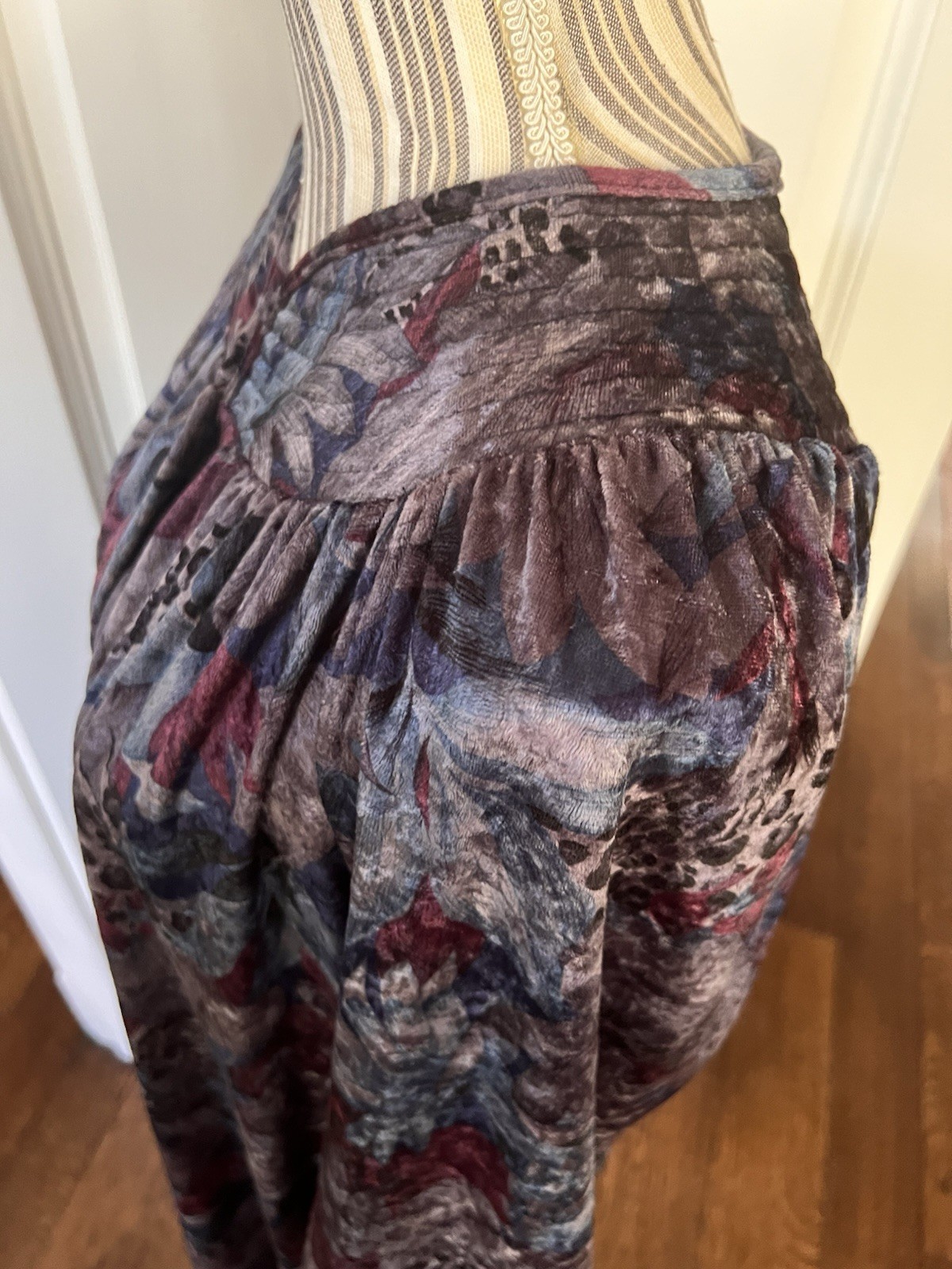 Simply Basic Medium Housedress D75 - image 10