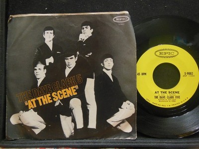 Dave Clark Five   At The Scene / I Miss You, 45 RPM VG+ w PS (31C)