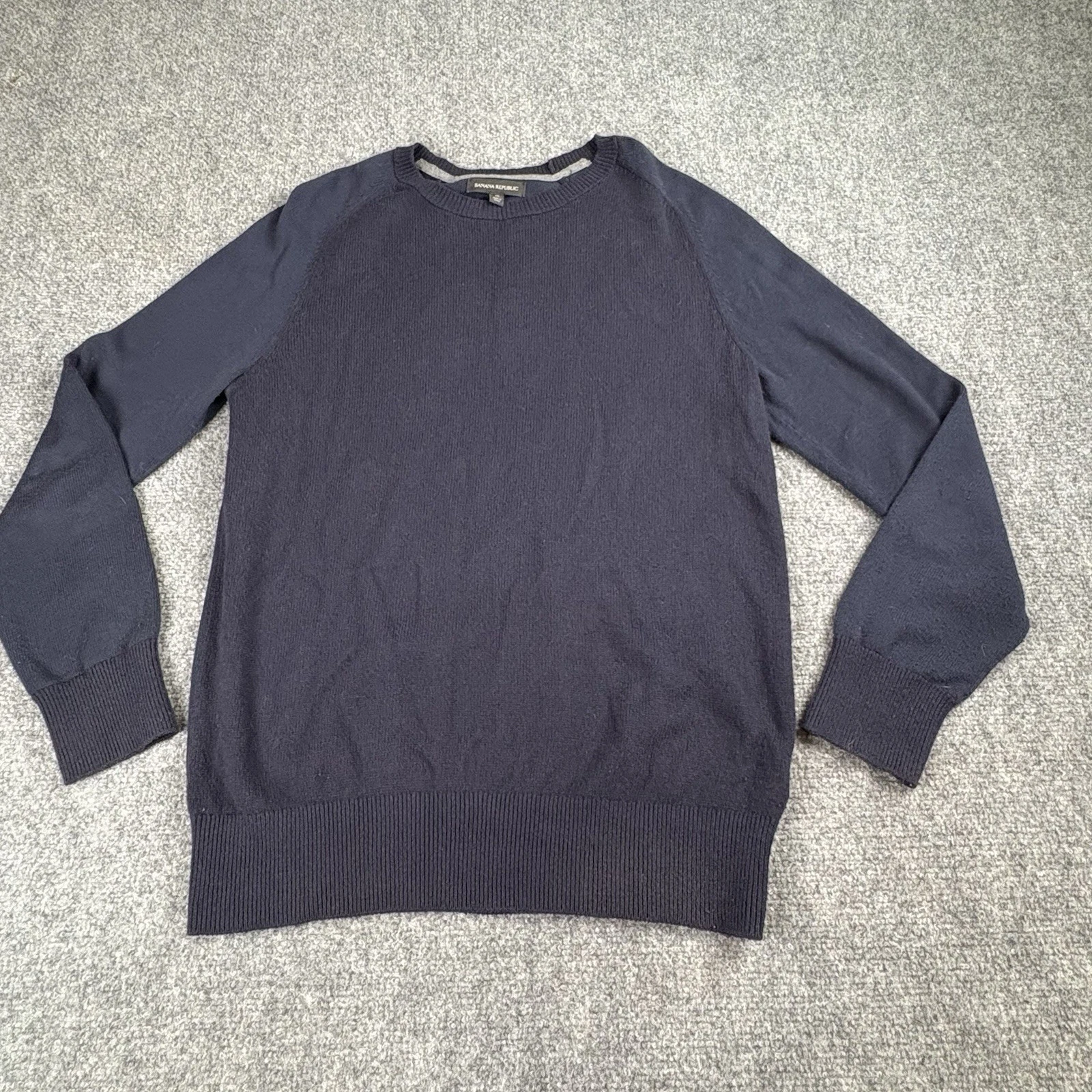 Banana Republic Sweater Men M Navy Merino Wool Cotton Minimalist Classic Preppy