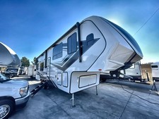 2026 Grand Design Momentum G-Class FW 325G