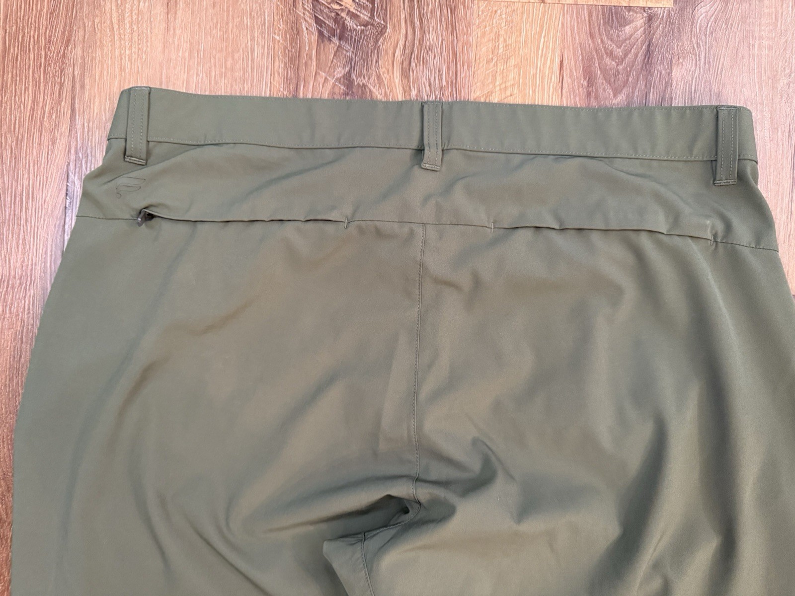 Fabletics Performance Lightweight Stretch Golf Pa… - image 9