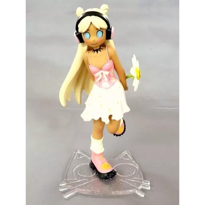 Poppy-Daisy POPMART Peach Riot Punk Fairy Series