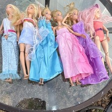 Barbie Fashion Dolls Lot of 6 Blonde 11in Collector Toy with Dresses & Outfits
