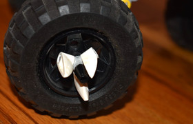 LEGO Ninjago Skull Truck 2506 - Truck 95% Complete & 2 Minifigures Wyplash Zane
