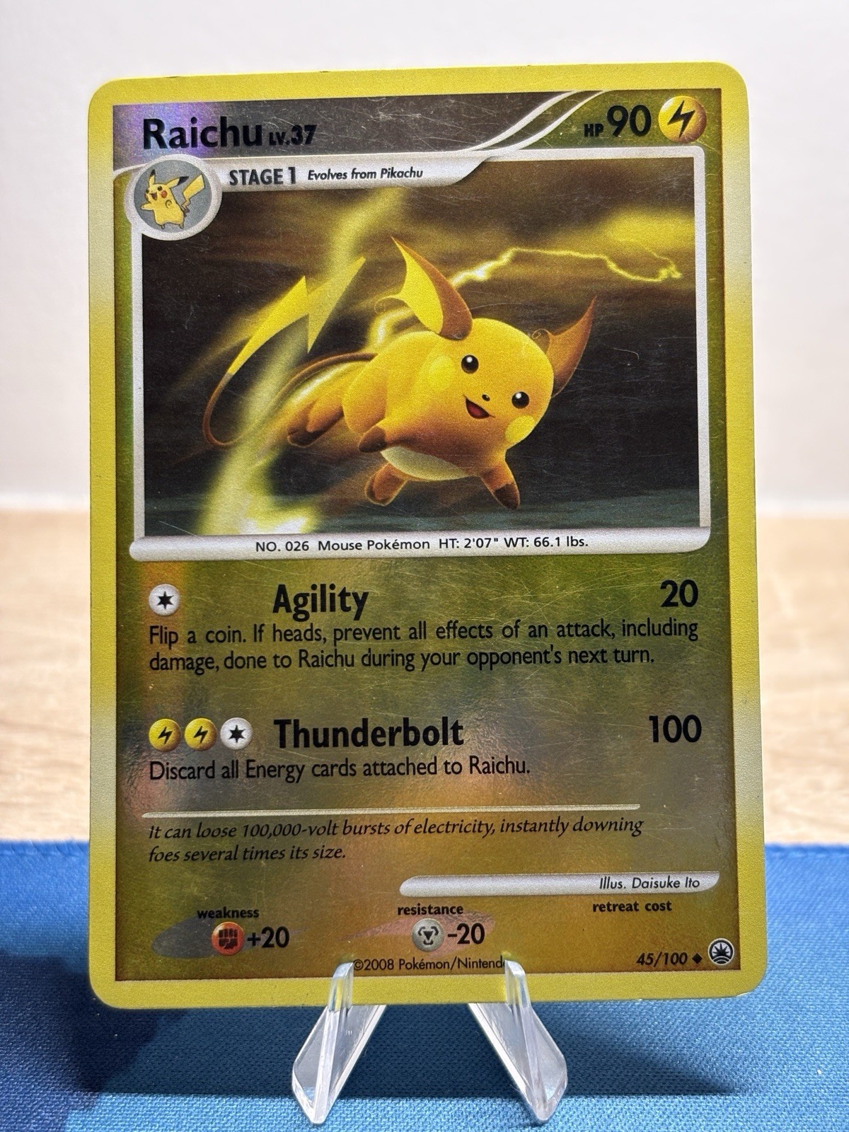 Raichu 45/100 Majestic Dawn Reverse Holo Pokémon Card LP