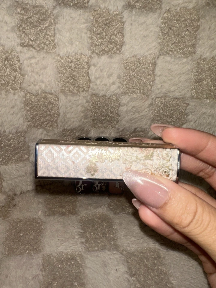 Estuche maximizador de labios Christian Dior Foto 4 de 4