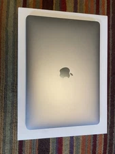 Apple MacBook Air 2020 13.3 retina display, I5  1.1GHz, 16GB GB