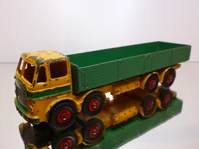 DINKY SUPER TOYS  - LEYLAND OCTOPUS  GREEN   YELLOW   934  - GOOD COND - V29