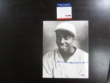 Cool Papa Bell Autograph Signed Auto 8 x 10 Photo PSA/DNA HOF 74