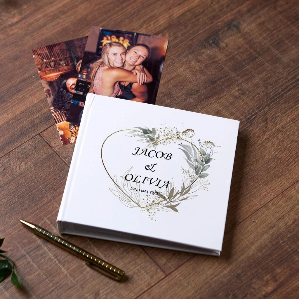 Customised online photo album
