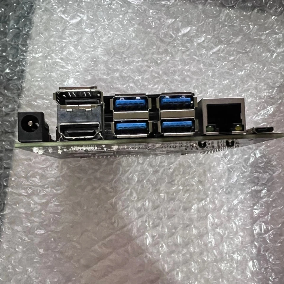 Nvidia Jetson Nano 4GB Developer Kit Probado Arrancado + Tarjeta SD Bonus... - Imagen 4 de 4