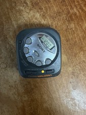 Sony Walkman SRF-M35 AM/FM Portable Radio Tested Working With Belt Clip