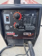 LINCOLN ELECTRIC WELD PAK 100 MiG WELDER .