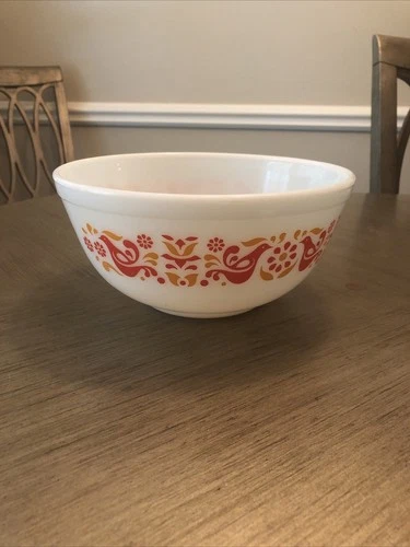 Pyrex "Friendship Birds" #403-2 1/2 Quart 9" Mixing Bowl Made in USA Vtg Rare