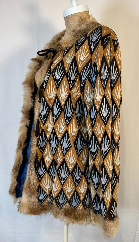 Abrigo vintage años 60 indígena canadiense nativo marrón gamuza retazos ribete de piel talla L Foto 4 de 4