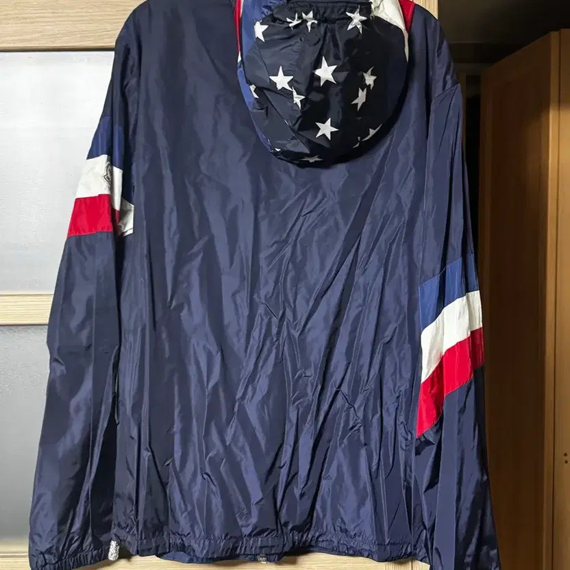 Moncler Navy Windbreaker Jacket - Pre-Owned thumbnail 3