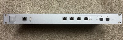Ubiquiti Networks Unifi Security Gateway Pro 4 USG-PRO-4 w/ Power cord