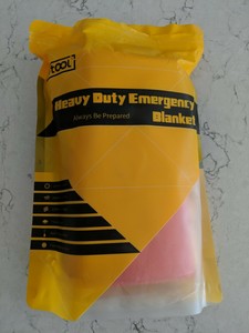UTOOL Heavy Duty Emergency Blanket, Extra Large Thermal ...