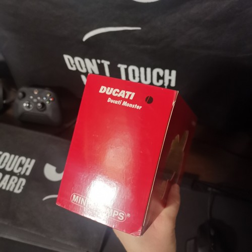 1/12 MINICHAMPS DUCATI MONSTER - Foto 4 di 6