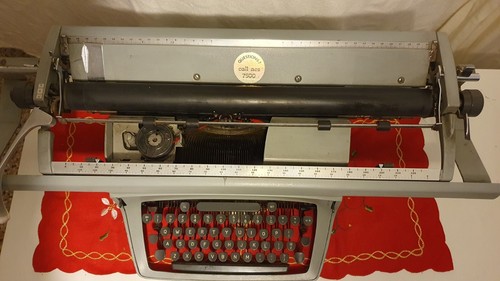 Macchina da scrivere underwood five anni 60 - Foto 2 di 5
