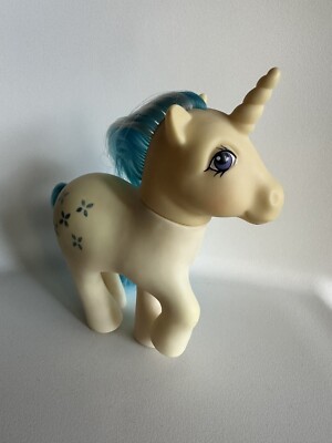 My Little Pony Majesty G1 Vintage 1983 Hasbro Blue White Concave Hooves