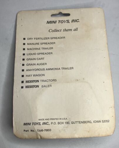 1/64 Mini Toys Hesston 130-90 Tractor With Duals Stock Number 7209 - Picture 3 of 5