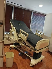 Stryker Secure II Model 3002 Hospital / Hospice / Medical Bed